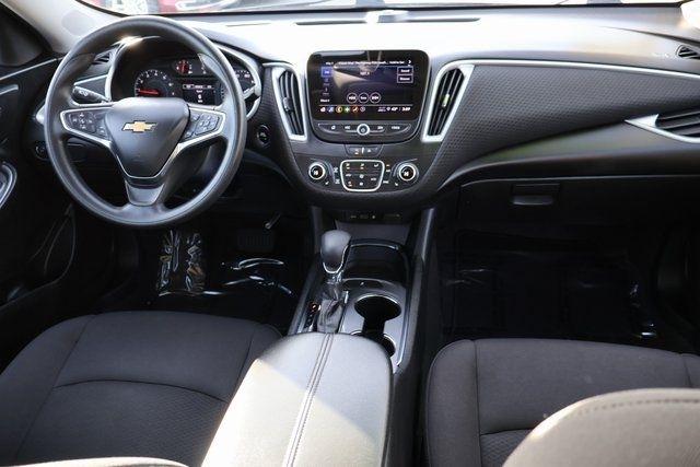 Chevrolet Malibu  2023