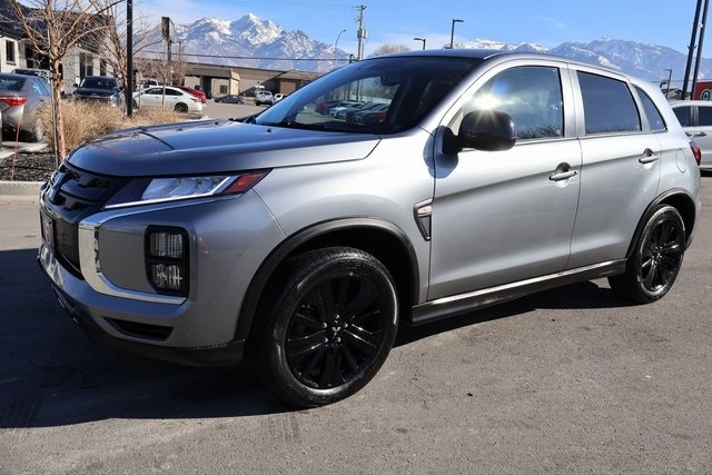 Mitsubishi Outlander Sport  2022