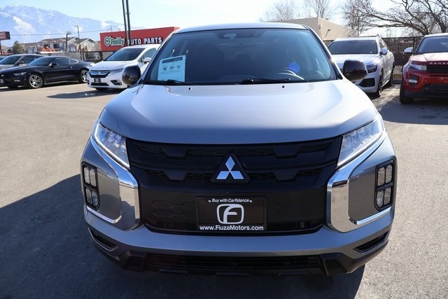 Mitsubishi Outlander Sport  2022