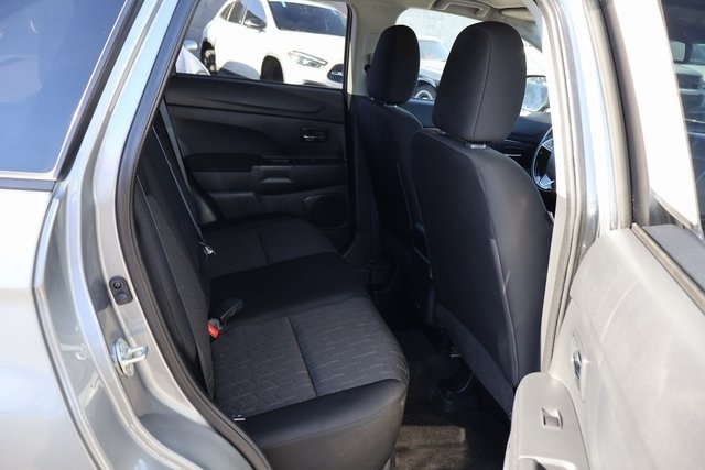 Mitsubishi Outlander Sport  2022