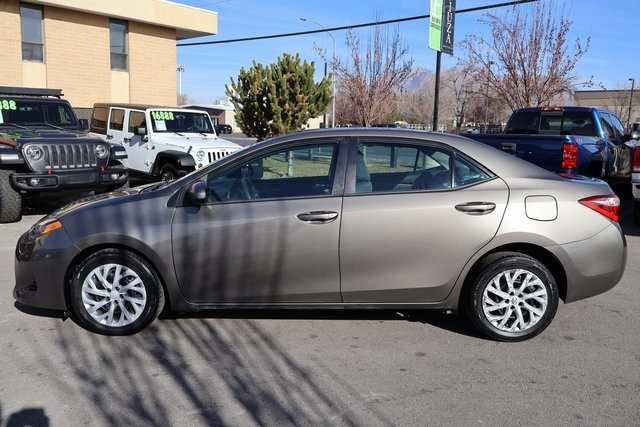 Toyota Corolla  2018