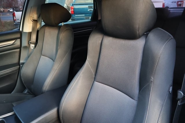 Honda Accord Sedan  2021