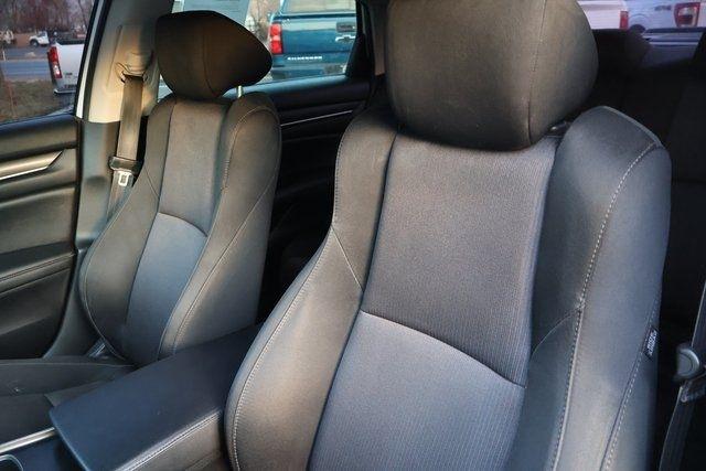 Honda Accord Sedan  2021