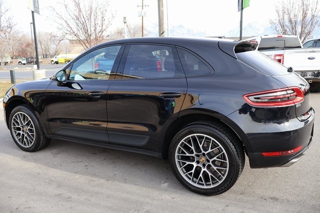 Porsche Macan  2017