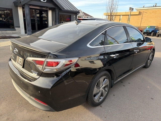 Hyundai Sonata Hybrid  2016