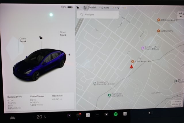 Tesla Model 3  2021