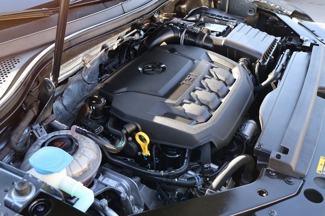 Volkswagen Tiguan  2021