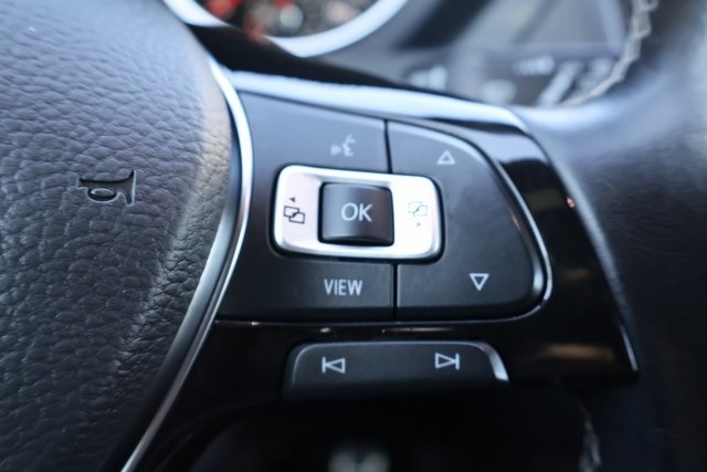 Volkswagen Tiguan  2021