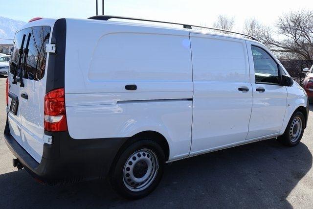 Mercedes-Benz Metris Cargo Van  2022