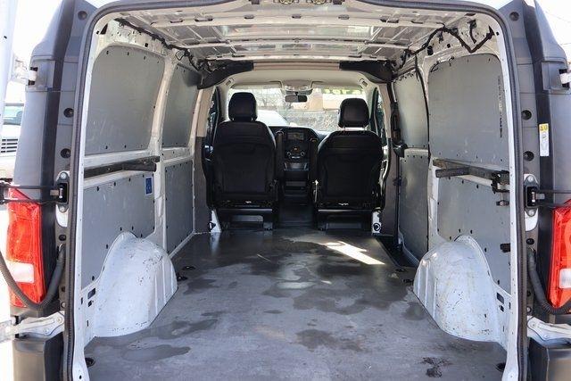 Mercedes-Benz Metris Cargo Van  2022