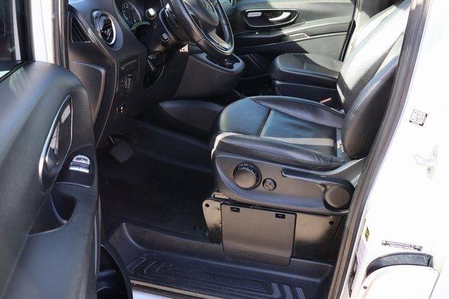 Mercedes-Benz Metris Cargo Van  2022