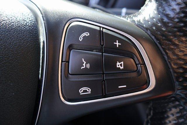 Mercedes-Benz Metris Cargo Van  2022