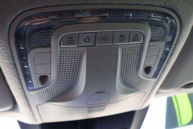 Mercedes-Benz Metris Cargo Van  2022