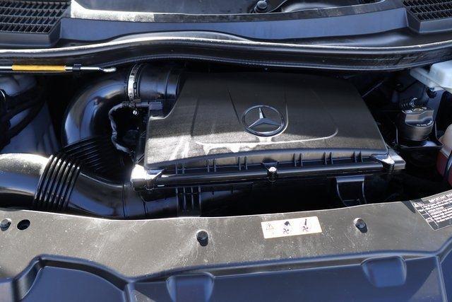 Mercedes-Benz Metris Cargo Van  2022