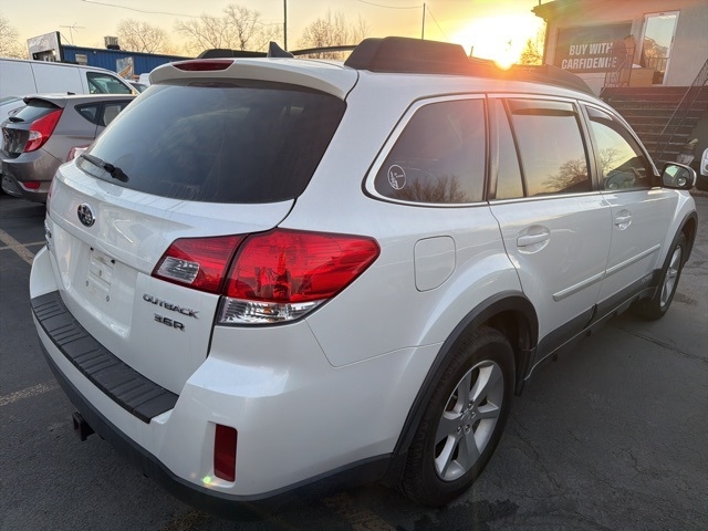 Subaru Outback  2014