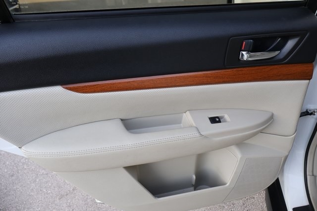 Subaru Outback  2014