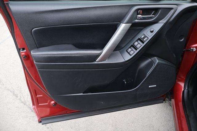 Subaru Forester  2016