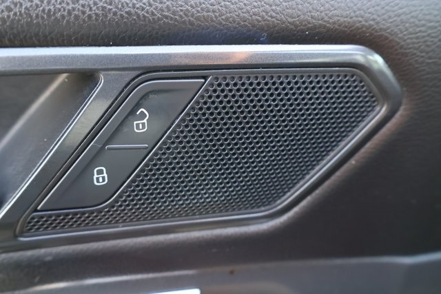 Volkswagen Tiguan  2018