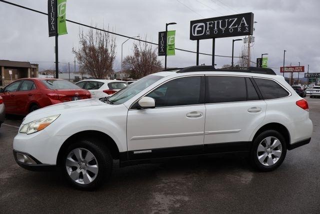 Subaru Outback  2011