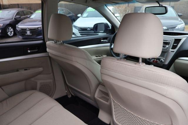 Subaru Outback  2011