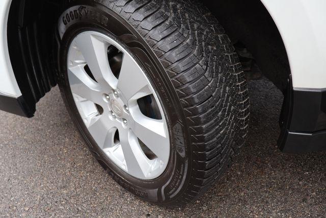 Subaru Outback  2011