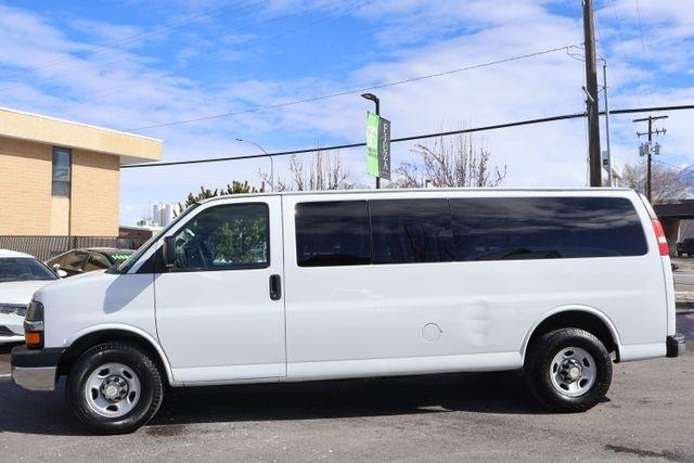 Chevrolet Express Passenger  2014
