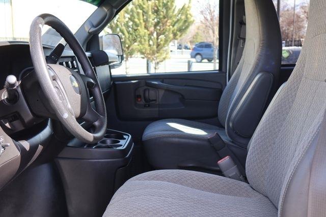 Chevrolet Express Passenger  2014