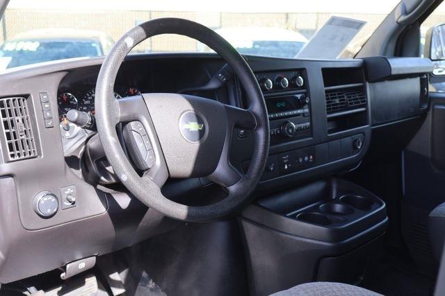 Chevrolet Express Passenger  2014