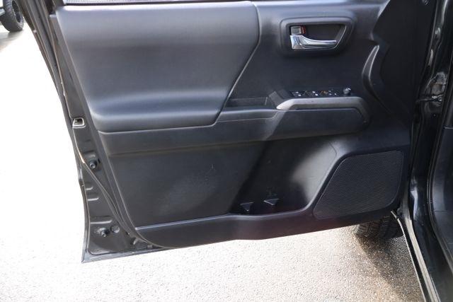 Toyota Tacoma 4WD  2020