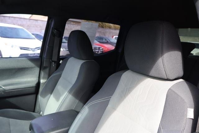 Toyota Tacoma 4WD  2020