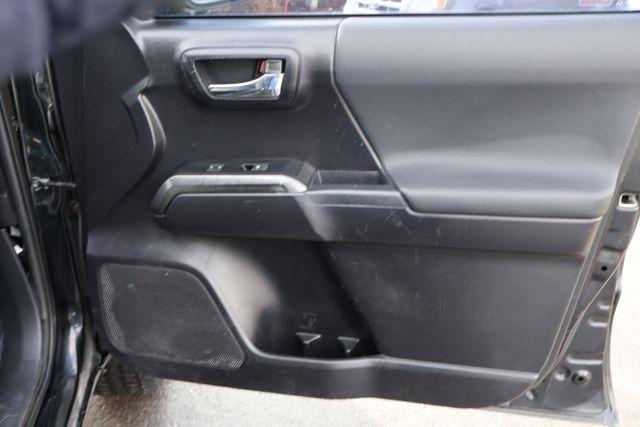 Toyota Tacoma 4WD  2020