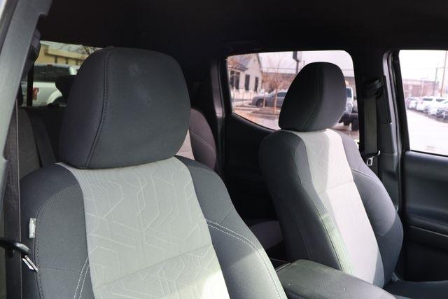 Toyota Tacoma 4WD  2020