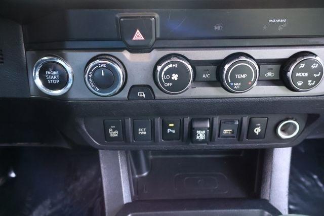 Toyota Tacoma 4WD  2020