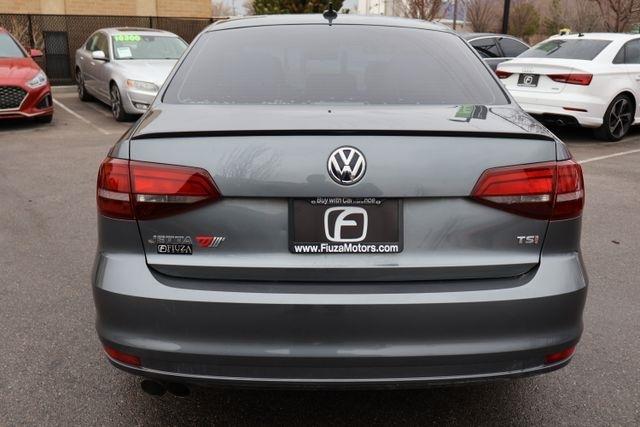 Volkswagen Jetta Sedan  2016