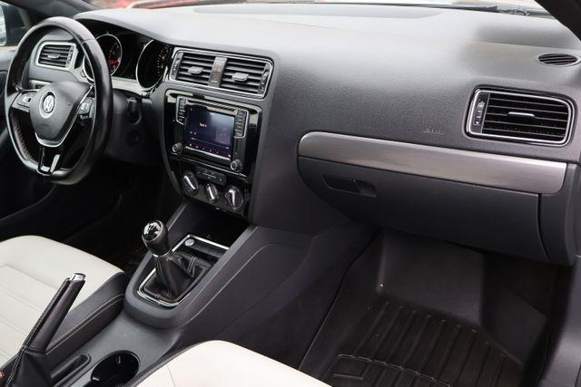 Volkswagen Jetta Sedan  2016