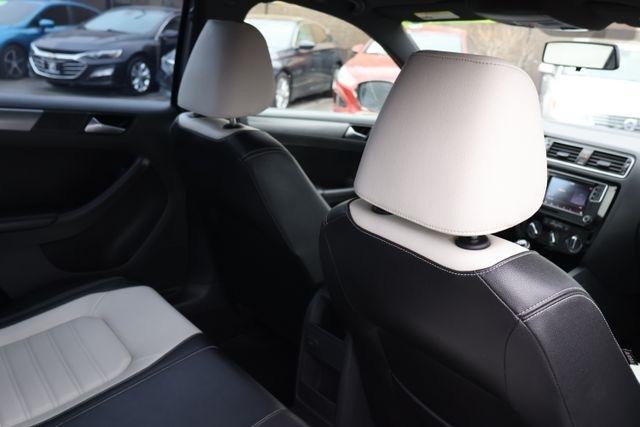 Volkswagen Jetta Sedan  2016