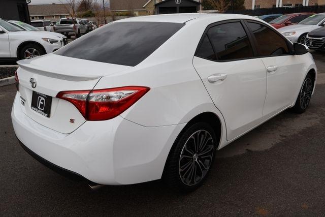 Toyota Corolla  2016