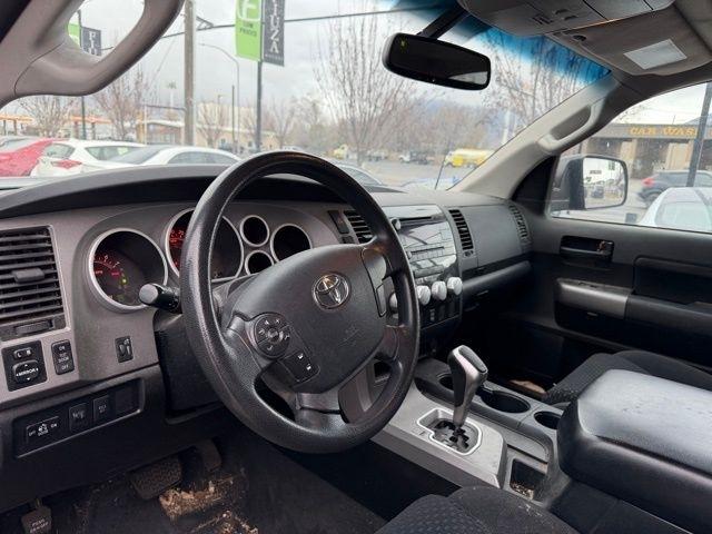 Toyota Tundra 4WD Truck  2013