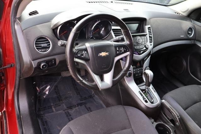 Chevrolet Cruze  2012