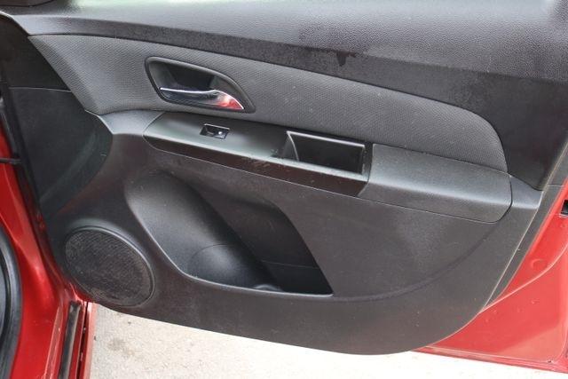 Chevrolet Cruze  2012