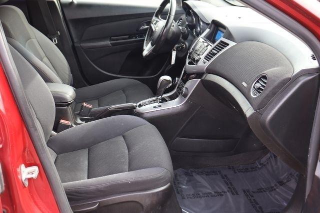 Chevrolet Cruze  2012