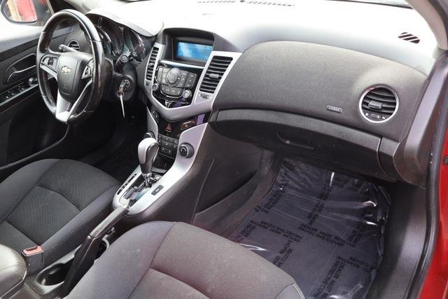 Chevrolet Cruze  2012