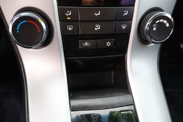 Chevrolet Cruze  2012