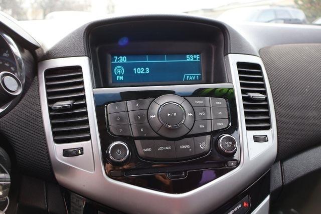 Chevrolet Cruze  2012