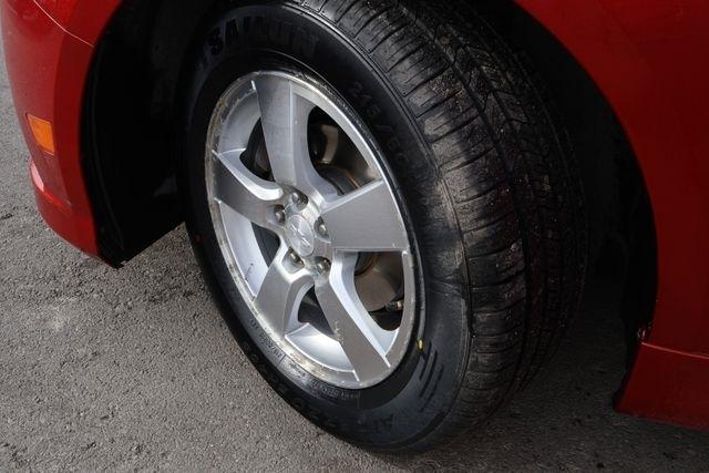 Chevrolet Cruze  2012