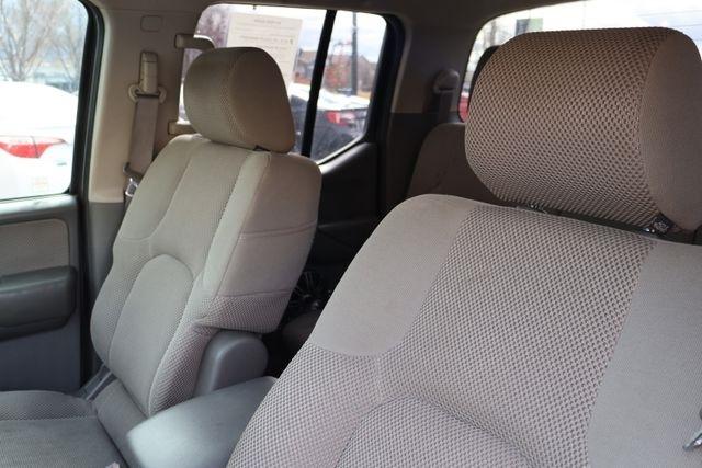 Nissan Frontier 2WD  2005