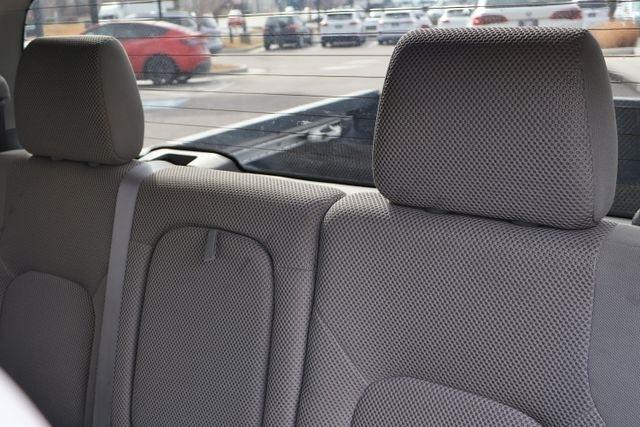 Nissan Frontier 2WD  2005