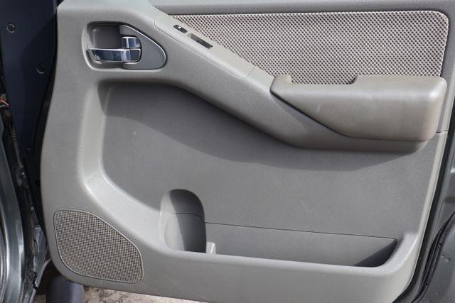 Nissan Frontier 2WD  2005