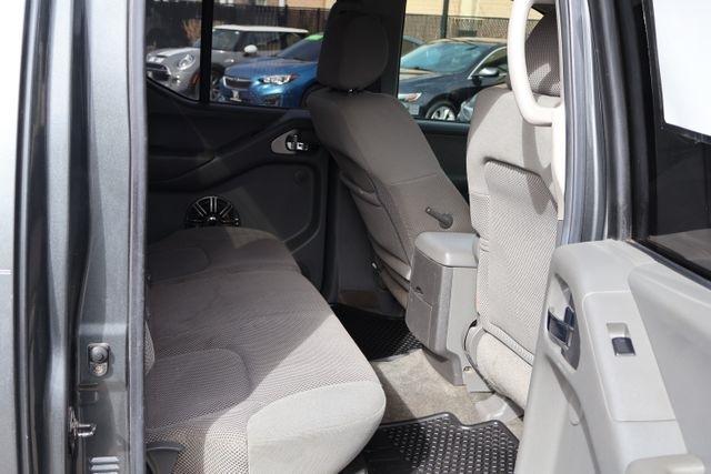 Nissan Frontier 2WD  2005