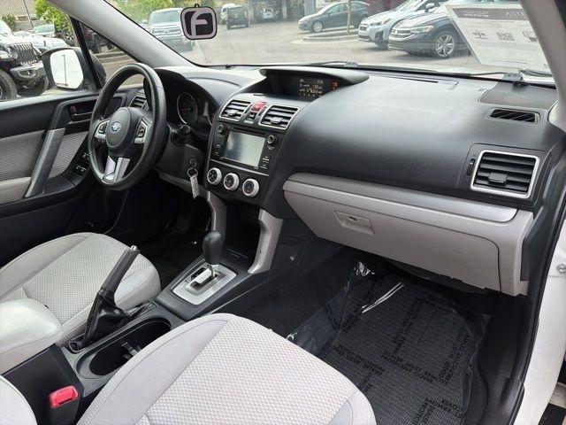 Subaru Forester  2017